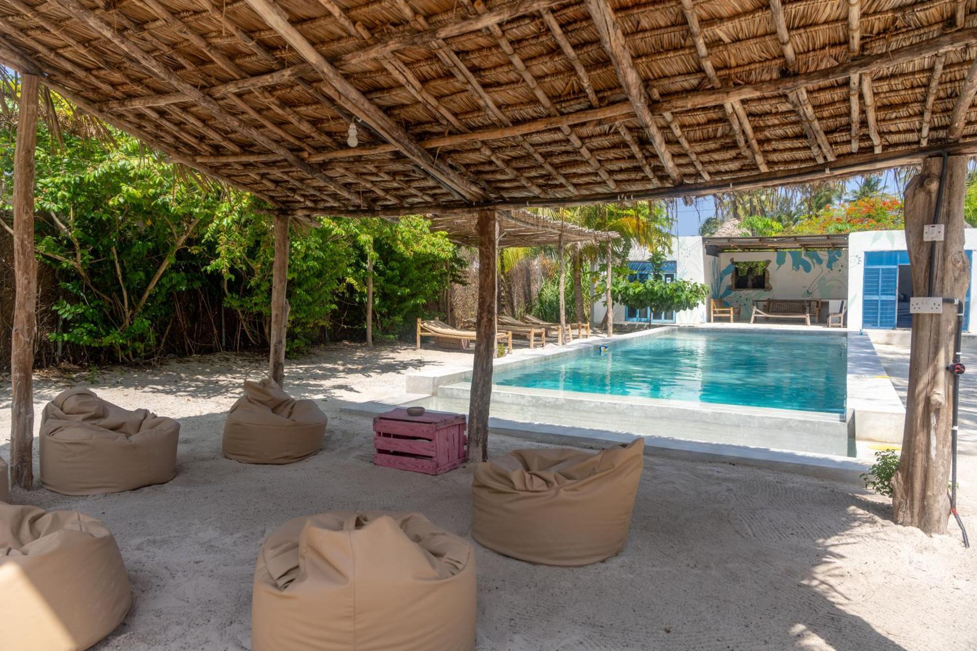 Liquid Life By Buccaneer Paje Exterior photo