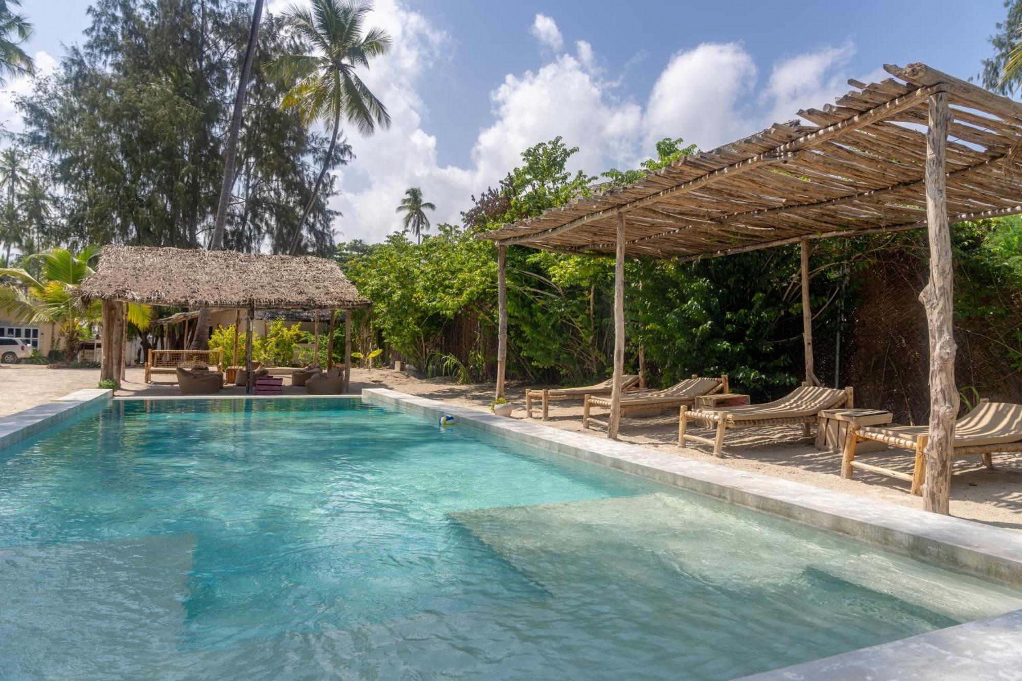 Liquid Life By Buccaneer Paje Exterior photo