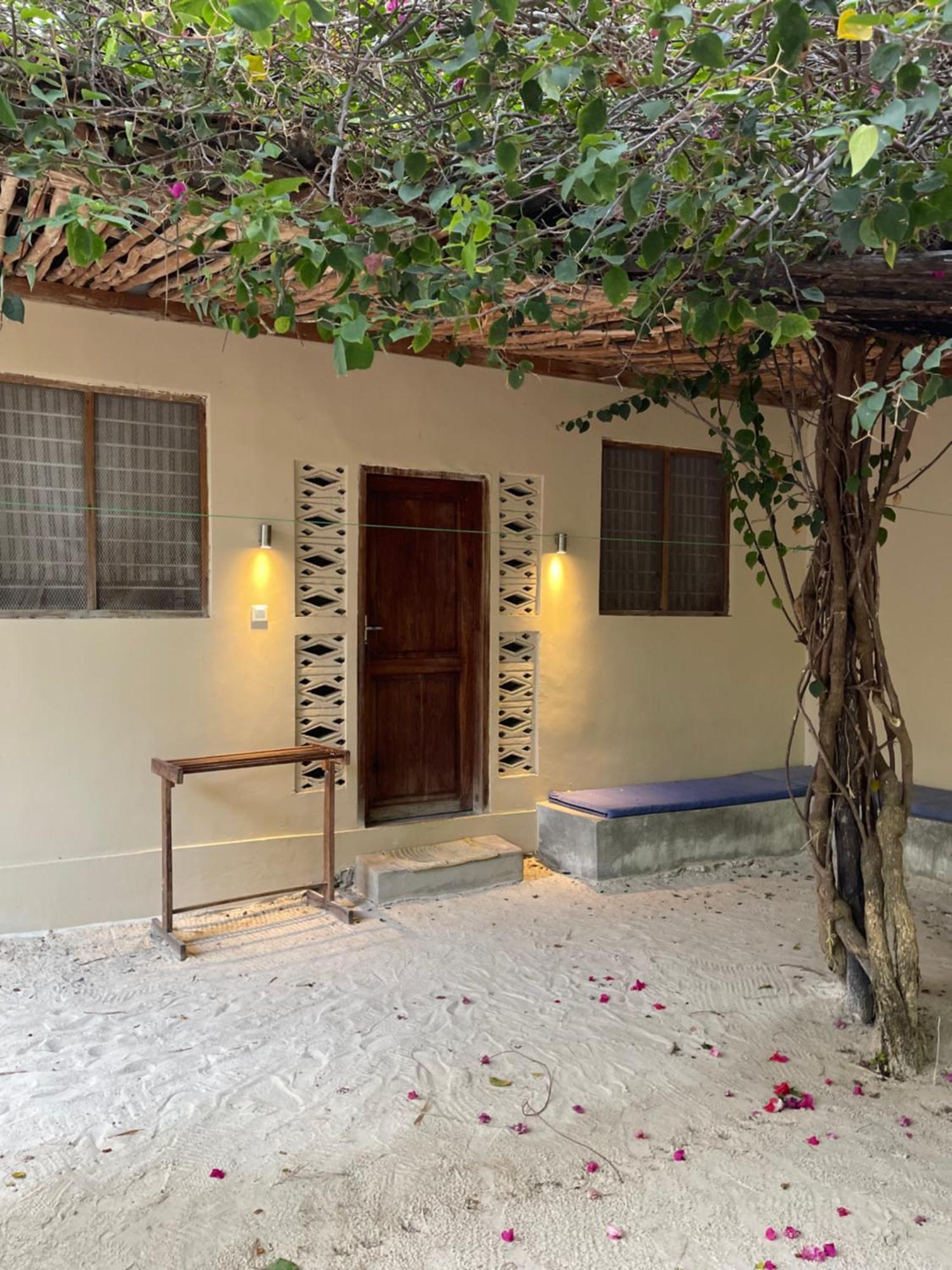 Liquid Life By Buccaneer Paje Exterior photo